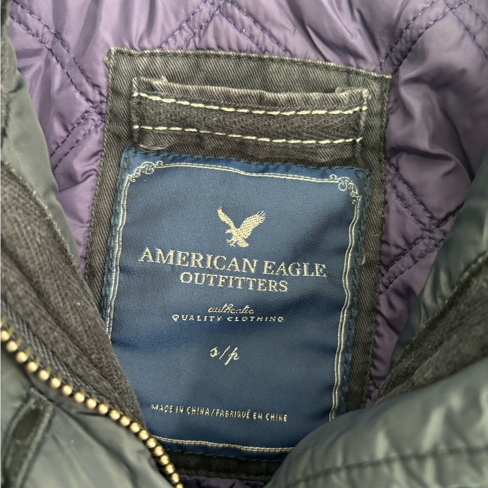 American Eagle Outfitters Navy Quilted Puffer Jacket - Picture 4 of 10